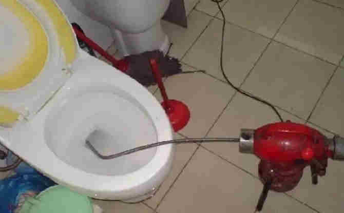 永泰马桶通下水